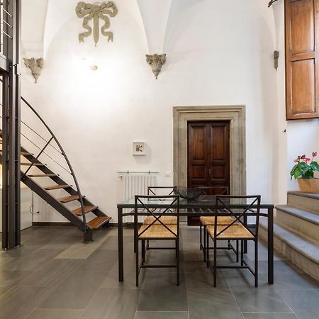 Apartamento Pepi Loft In A Historical Building Florencia Exterior foto