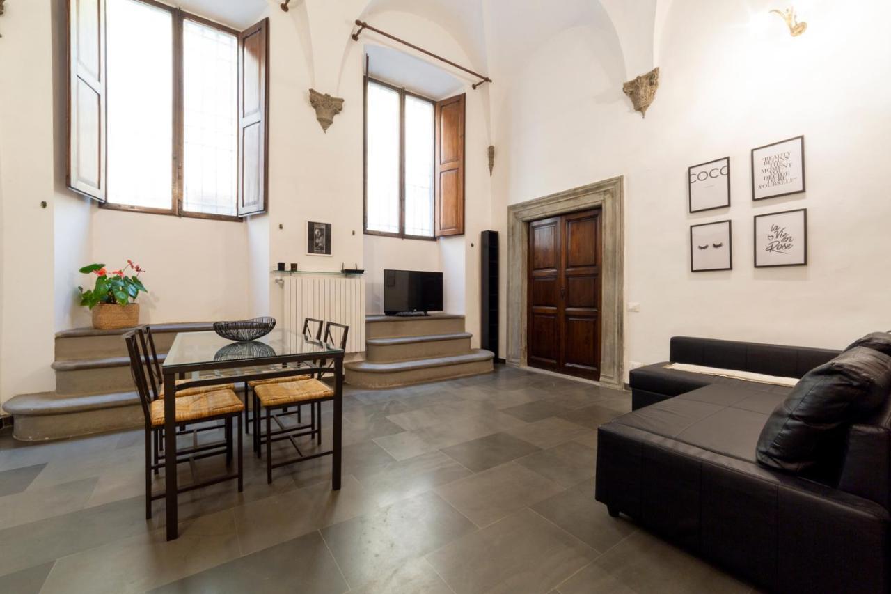 Apartamento Pepi Loft In A Historical Building Florencia Exterior foto